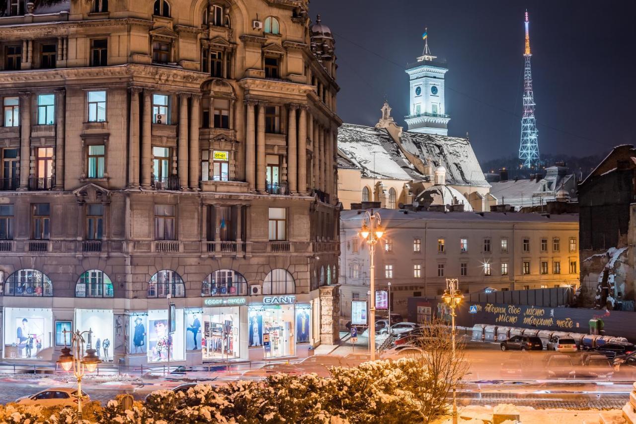 Romari Площа Міцкевича ลวีฟ ภายนอก รูปภาพ
